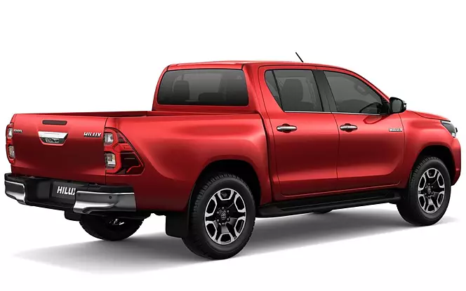 Toyota Hilux Xtra Cabine 2.4 D-4D 4WD Challenger Pohľad zozadu
