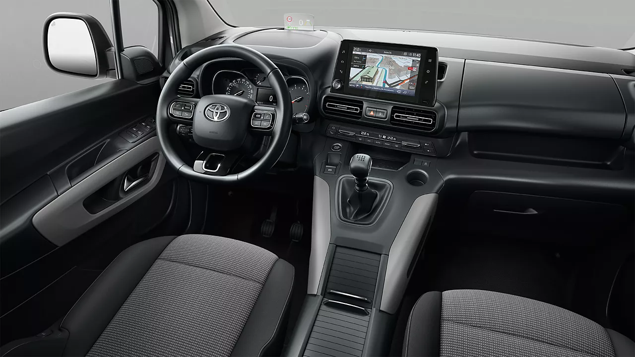 Toyota Proace L1H1 1.6D 90 Aspiration Interior