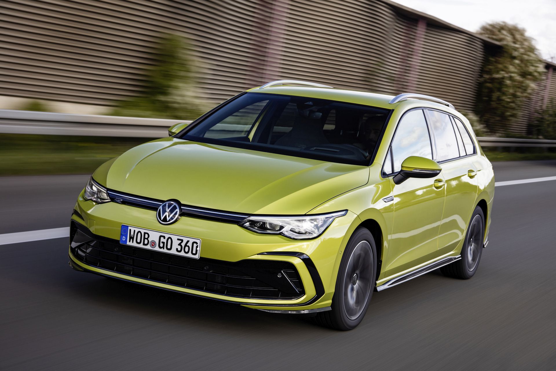 Volkswagen Golf Variant 1.5 TSI 130hp R-Line Čelní pohled