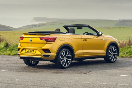 Miniaturansicht von Volkswagen T-Roc Cabrio 1.5 TSI 150hp R-Line Rückansicht