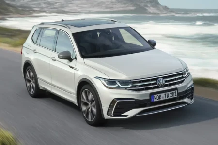 Náhled Volkswagen Tiguan Allspace 1.5 TSI 150hp ACT Highline Business R Čelní pohled