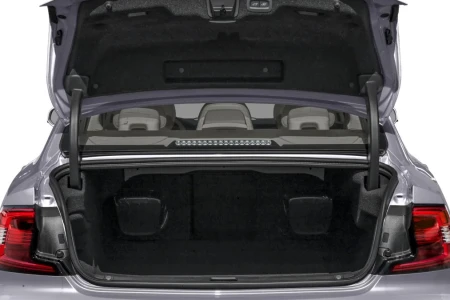 Náhled Volvo S90 T8 Recharge AWD R-Design Interiér