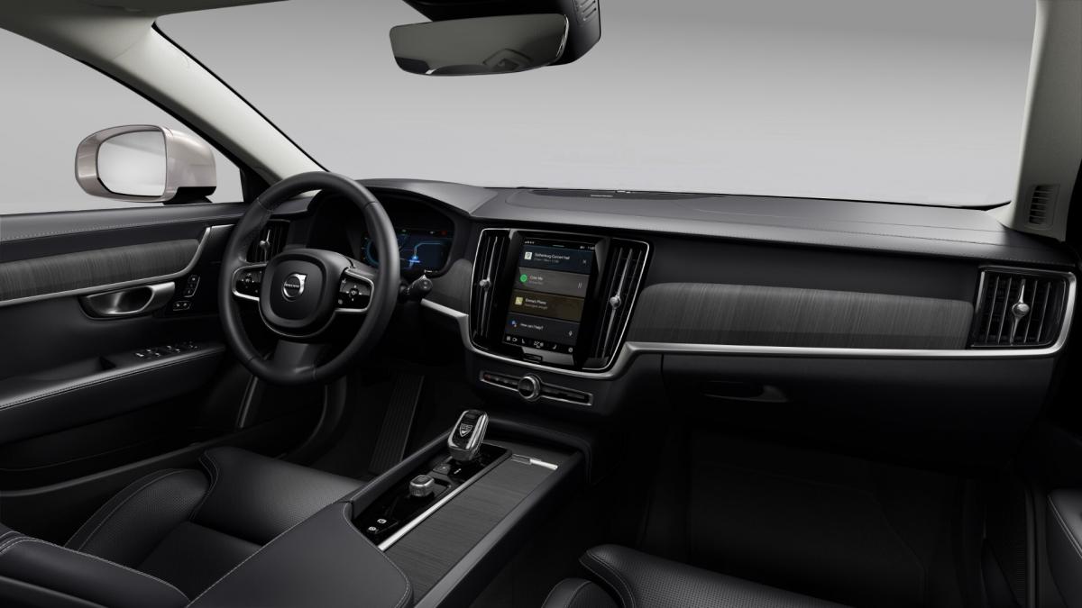 Volvo V90 Cross Country B6 AWD Pro Interior