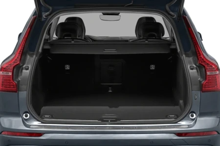 Náhled Volvo XC60 B4 R-Design Interiér