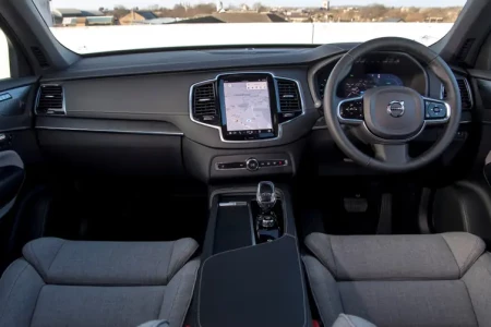 Náhled Volvo XC90 B5 AWD Business Pro Interiér